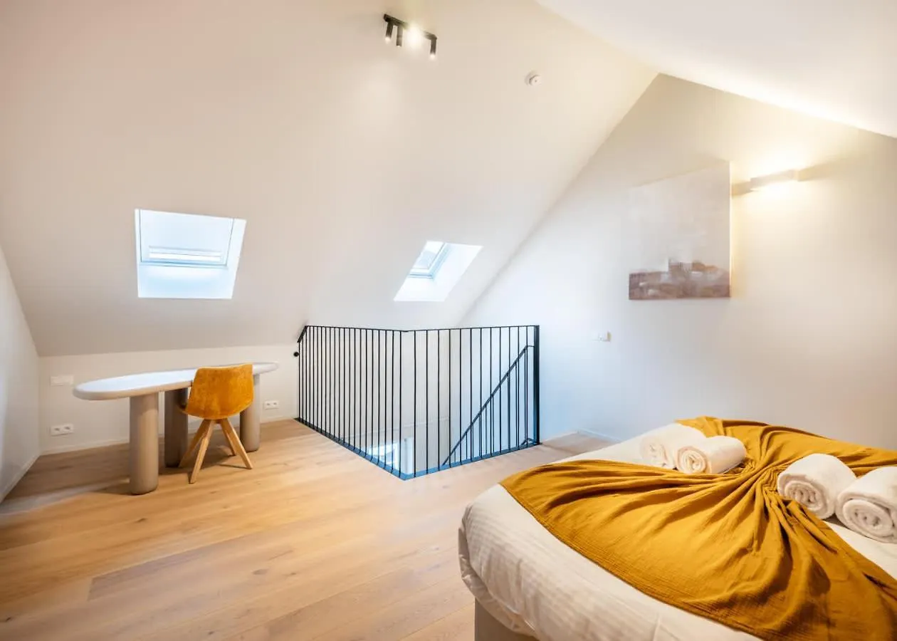 Apartment Huswell - Luxurious Duplex Studio In Prime Location, Heart Of Ghent