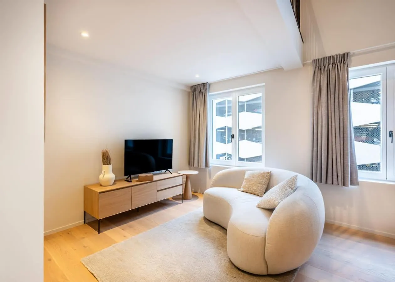 Huswell - Luxurious Duplex Studio In Prime Location, Heart Of Ghent Apartment