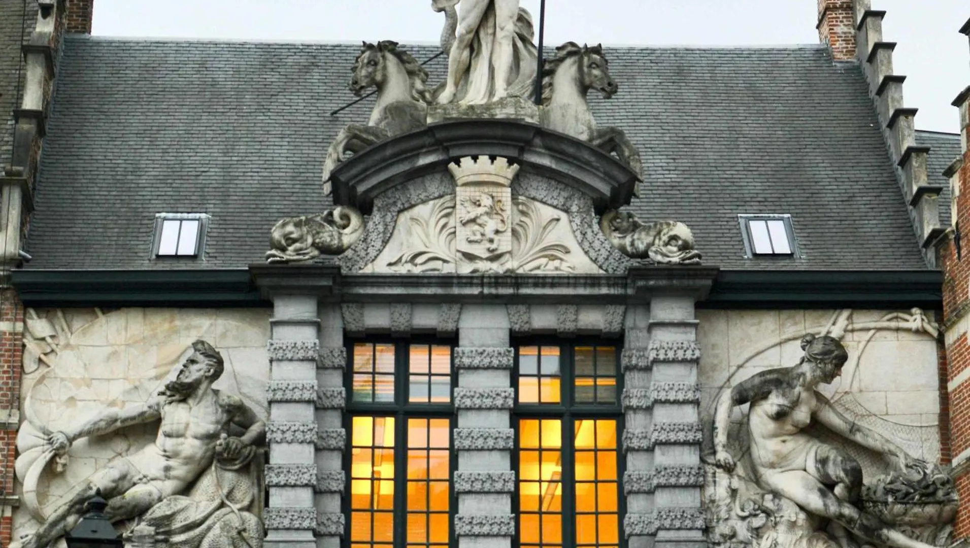 Huswell - Luxurious Duplex Studio In Prime Location, Heart Of Ghent